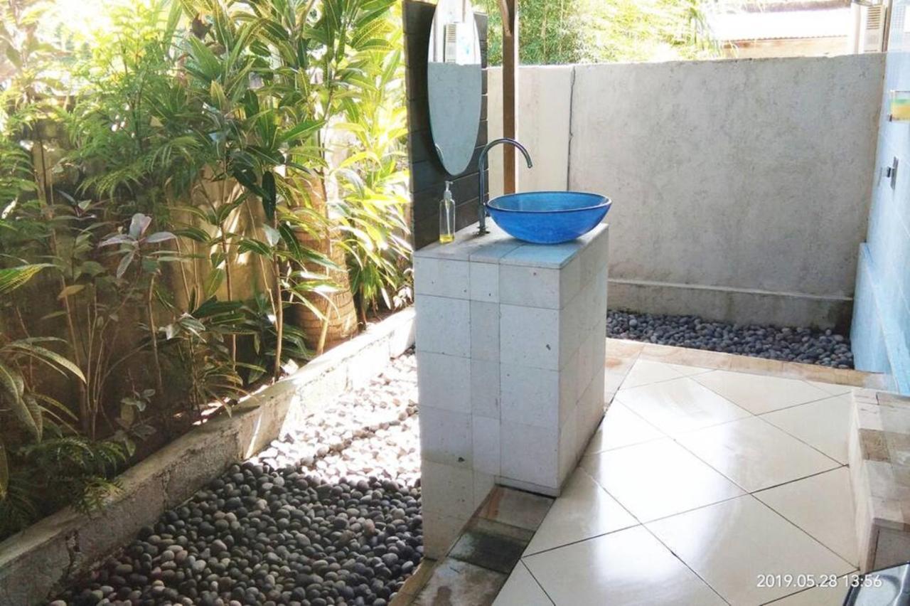 Rigils Lembongan Bungalow Buitenkant foto