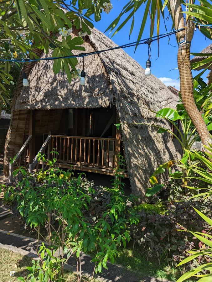 Rigils Lembongan Bungalow Buitenkant foto