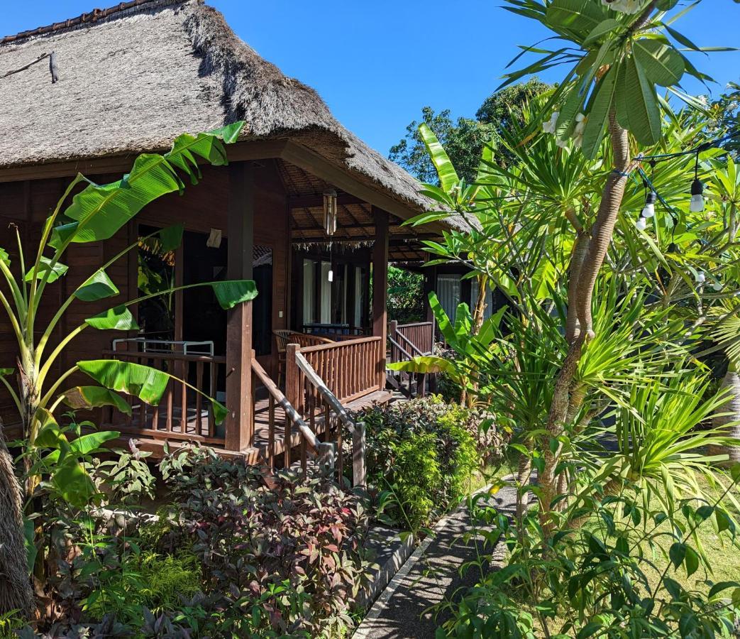 Rigils Lembongan Bungalow Buitenkant foto